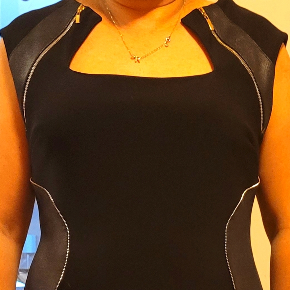 Women Joseph Ribkoff Sweater Dress in black